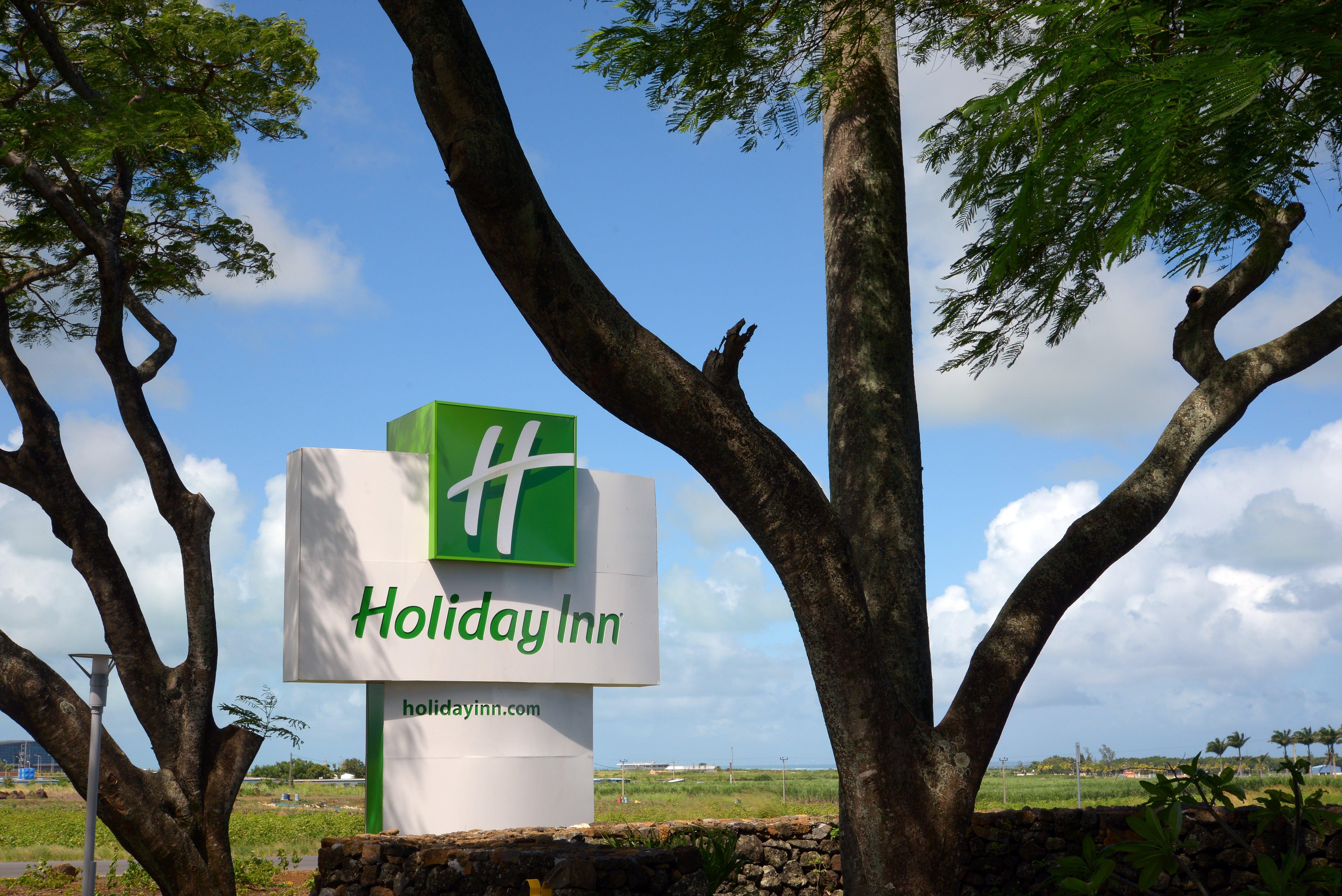 Holiday Inn Mauritius Mon Tresor By Ihg Plaine Magnien Exterior foto